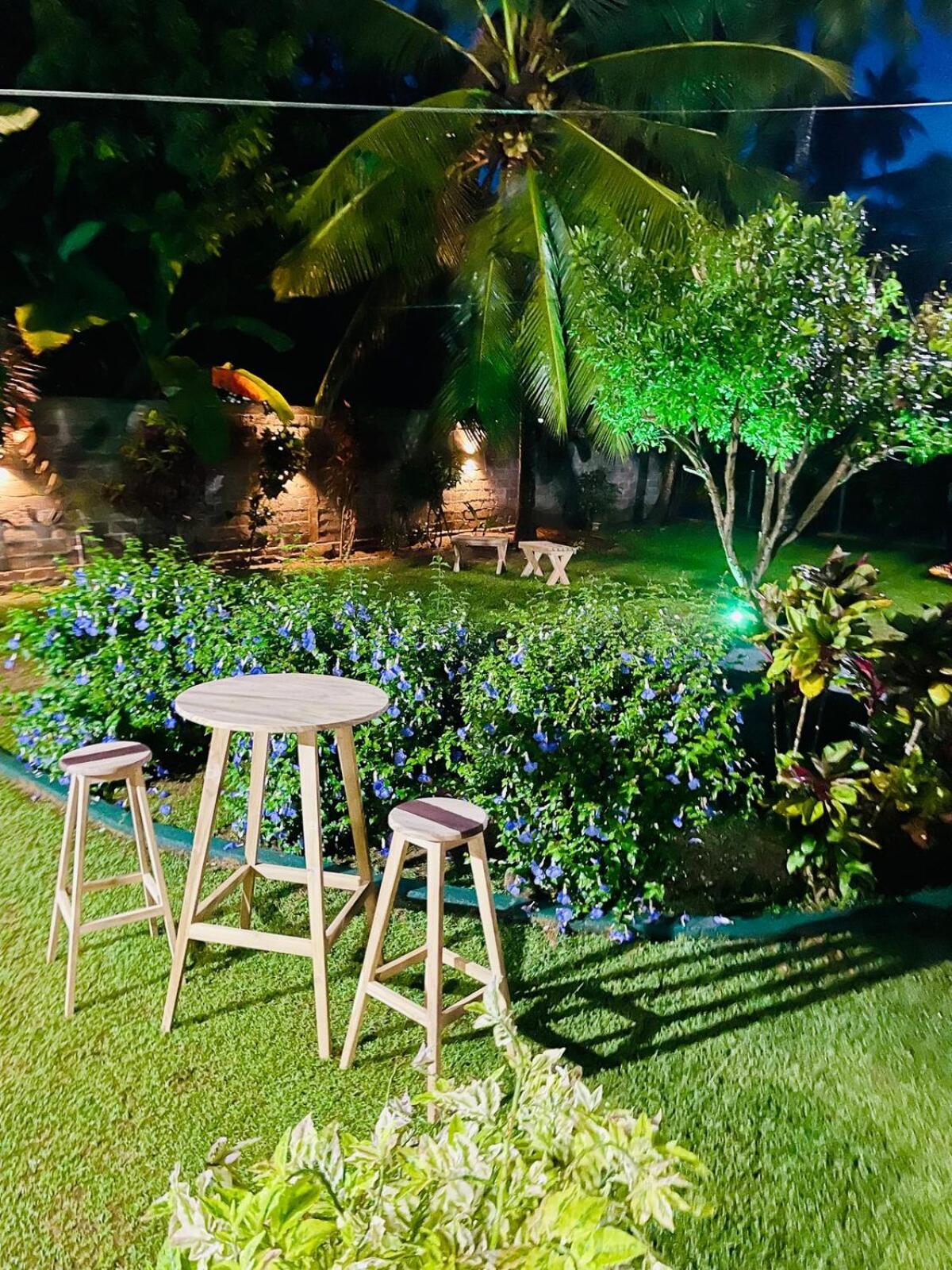The Restful Meadow Villa Marawila Exterior photo